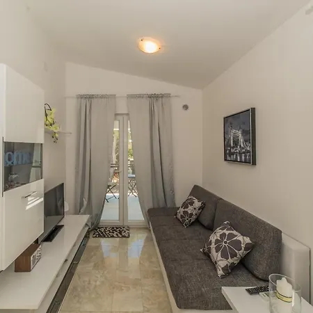 Apartman Djian Vir